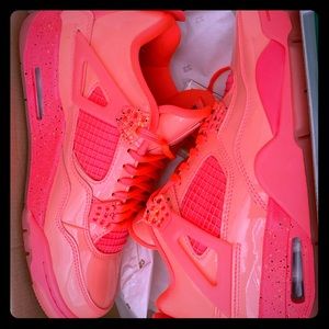 Women’s Air Jordan 4 Retro 7.5